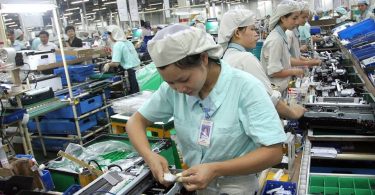 Xuất khẩu lao động Đài Loan tuyển 60 nữ điện tử làm ở Cao Hùng 11
